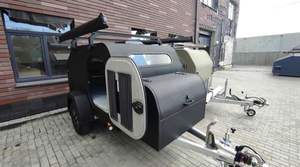 Roulotte Teardrop pour voyages tout-terrain, légère et moderne. - Product Image 3