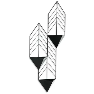 Maceta colgante de metal negro para plantas de interior Juego de 3 flores de pared minimalistas de mediados de siglo - Product Image 1