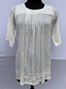 เดรสยาวสไตล์ลำลองคอวีพิมพ์ลายโลโก้โอเวอร์ไซส์ใส่สบายซักได้ - Product Image 2