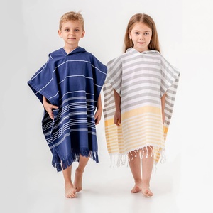 Serviette à capuche pour enfants Sense Kids, rayures ton sur ton, âges 2-5 ans, 100% coton - Product Image 2