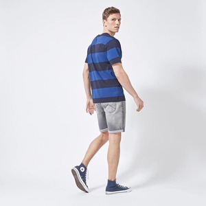 Vente en gros de t-shirts vintage de haute qualité pour hommes, t-shirt décontracté à col rond et coupe ajustée, design vierge, débardeurs pour vêtements de rue - Product Image 6