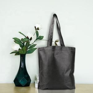 Bolsa de Compras Personalizable de Tela No Tejida con Múltiples Tamaños y Opciones de Patrón/Asa Personalizadas - Product Image 1