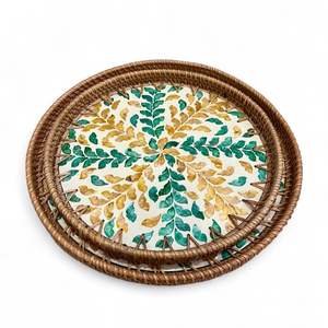 Bandeja Decorativa Hecha a Mano de Ratán con Incrustaciones de Madreperla, Bandeja Ecológica con Incrustaciones de Concha Natural para Mesa de Hogar - Product Image 3
