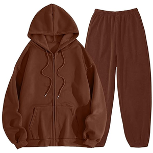 Survêtement unisexe personnalisé de meilleure qualité et abordable pour les vêtements décontractés et de sport, idéal pour la course/le fitness par OSTROWEARS ENTERPRISES - Product Image 5