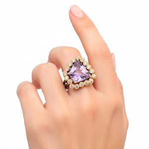 Bague Halo en Améthyste Violette Certifiée IGI en Argent Sterling, Bijou de Mariage de Luxe avec Design de Pierre Radiante - Product Image 2