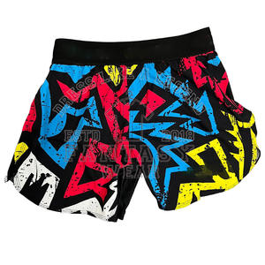 FANTASY WEAR 2026 Shorts Premium Sublimados de Muay Thai y MMA, Shorts Híbridos de Artes Marciales con Diseño y Logotipo Personalizados - Product Image 1