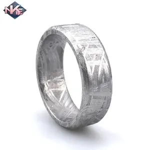 Wholesale Unique Crafts 8mm Beveled Textured Real Natural Muonionalusta Iron Meteorite Ring For Men