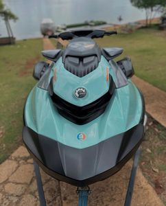 Jet ski en aluminium, 2 temps, 13 kW de puissance, pour lacs et rivières. - Product Image 4
