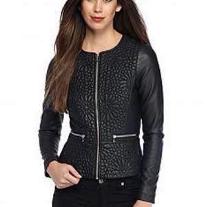 Chaqueta de Motociclista de Cuero Sintético, Estilo Moderno con Cierre de Cremallera, Estilo Urbano, Cierre de Cremallera, Venta al por Mayor - Product Image 6