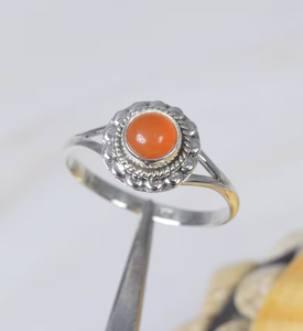 Anillo de piedras preciosas de Plata de Ley 925 cornalina roja hecho a mano joyería de piedra NATAL DE AGOSTO regalo de moda perfecto para ella - Product Image 1
