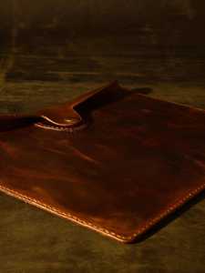 Elegant Durable Genuine Leather Portable <b>Laptop</b> <b>Sleeve</b> for Business Professionals Office Study and Daily Travel GLS-0215 - Product Image 2