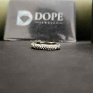 Anillo de Eternidad de Moissanita Creada en Laboratorio de Acero Inoxidable, Corte Redondo Micro Pavé, Joyería Fina para Aniversario de Bodas y Todas las Ocasiones - Product Image 5