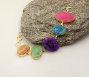 Cadena de Eslabones Chapada en Oro de 18K Hecha a Mano con Ágata, Pulsera de Piedras Preciosas Ajustable Estilo Boho Chic - Product Image 1