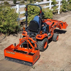 Tracteur agricole Kubota haute performance avec moteur diesel 4WD et design compact pour des opérations agricoles efficaces - Product Image 2