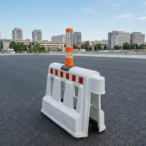 Barrière de sécurité 100 x 100 x 40 cm, poteau de délimitation, barrière de circulation pour autoroute, route, en plastique HDPE, aluminium, acier, pour événements - Product Image 3