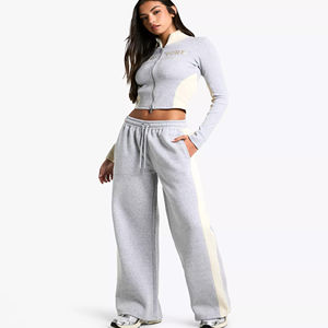 ชุดวอร์ม2ชิ้นของผู้หญิงมีกระเป๋ายิมและชุดกีฬาชุดออกกำลังกายขาตรงติดซิปลายขวางสีเทาออกแบบได้ตามต้องการ - Product Image 1