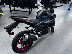 Motocicleta de Calle TOPS Z500 SE ABS Nueva de 451cc, Refrigerada por Líquido, de 4 Tiempos, Lista para Exportar a Todo el Mundo - Product Image 3