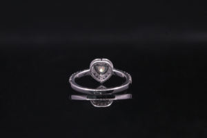 Anillo Unisex de Lujo con Corte de Tablero de Ajedrez de Moissanita, Oro Amarillo y Plata 925 - Product Image 4