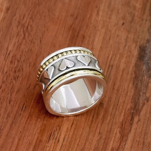 Bague Spinner Anxiété Bague de méditation en argent sterling 925 à large bande à deux tons avec cœur estampillé pour femme - Product Image 4