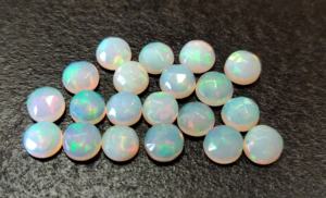 Opale éthiopienne naturelle ronde taille rose 5 mm - Opale ronde taille rose en vrac - Product Image 3