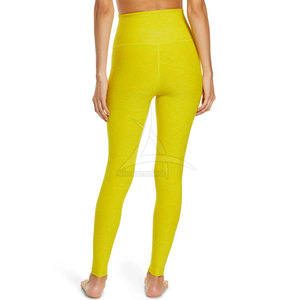 Legging de yoga pour femme, style tendance, uni, respirant, léger, en spandex/polyester, taille haute, vente en gros, fabriqué au Pakistan, 2025 - Product Image 4
