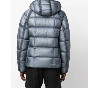 Chaqueta Acolchada Personalizada para Hombre, con Capucha, de Lona Gris, Transpirable, con Parche de Logotipo Personalizado, al por Mayor 2025 - Product Image 6