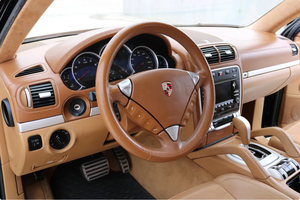 LISTO PARA CONDUCIR - USADO, VOLANTE A LA IZQUIERDA |   Volante a la derecha |   PORSCHE CAYENNE GTS 2010 - Product Image 4