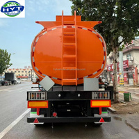 Semi-remorque citerne à 3 essieux sur mesure pour le transport routier d'huiles comestibles et d'eau, avec trappe d'accès