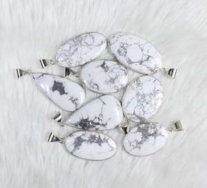 Blanc Howlite Cabochon Pendentif Style Bohème Argent Plaqué Collier En Gros Pierre Naturelle Cristal Bijoux avec En Gros - Product Image 2