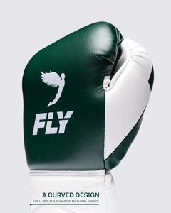 ถุงมือชกมวย Fly Boxing รุ่นพรีเมียม สีเขียว หนังแท้ น้ำหนักเบา กันน้ำ แบบผูกเชือก สำหรับฝึกซ้อมและแข่งขัน MMA มวยไทย - Product Image 5