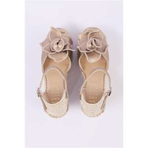 Alpargata cerrada con tacón de cuña alto - Product Image 5