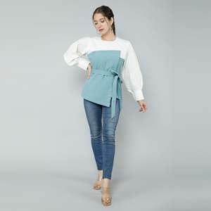 Top Blanco con Solapas Neo Mint para Mujer, Tops de Punto - Product Image 3
