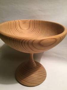 Bol de service rustique en bois naturel fait main de luxe pour fruits et salades, idéal pour la décoration de mariage - Product Image 2