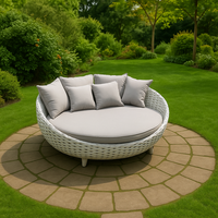 DL Home Furniture - Chaise longue double en rotin tressé avec structure en aluminium pour salon moderne, piscine, villa, hôtel, cour et jardin