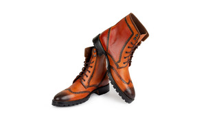 Botas Brogue de Cuero Genuino Hechas a Mano para Hombre, con Cordones y Punta Decorativa, Calzado Formal e Informal, Fabricante OEM ODM, Venta al Por Mayor - Product Image 2