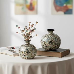 แจกันดอกไม้ตกแต่งงานฝีมือเรซิ่นแบบดั้งเดิมคุณภาพพรีเมียม กันน้ำ เป็นมิตรกับสิ่งแวดล้อม เหมาะสำหรับตกแต่งห้องนั่งเล่น ห้องนอน และสำนักงาน - Product Image 1