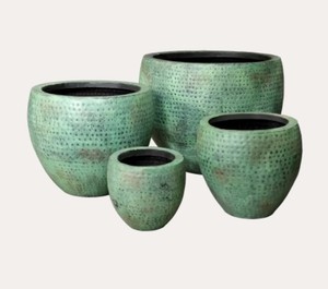 Lujoso jarrón de latón moderno hecho a mano, hierro Industrial para restaurantes al aire libre, bodas navideñas, Decoración de mesa hecha en la India - Product Image 3