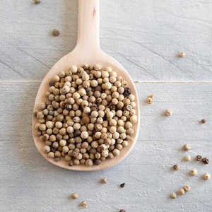 พริกไทยขาวพรีเมียม-บริสุทธิ์ 99% ขนาด 3-4 มม. พริกไทยบดจากเวียดนามเพื่อความเป็นเลิศในการทำอาหาร - Product Image 2