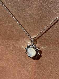Collier pendentif soleil en pierre de lune naturelle fait à la main bijoux en pierres précieuses flash bleues avec chaîne en argent sterling de 20 à 22 pouces en option - Product Image 3