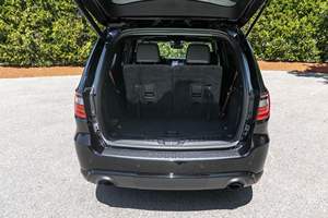 Durango SRT Hellcat Hennessey HPE1000 2021 ~8,400 Millas, Motor V8 Supercargado, Tracción en las Cuatro Ruedas, Asientos en la Tercera Fila - Product Image 5