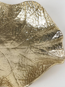 Plato de patrón sólido de hoja ondulada hecho a mano forma ovalada abastecido por exportador indio para el hogar restaurantes hoteles - Product Image 3