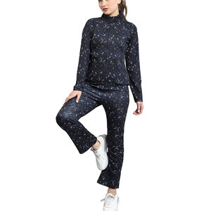 Survêtement de sport léger avec tissu à séchage rapide et construction flexible pour une performance active - Product Image 1