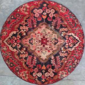 Tapis tissés à la main de qualité supérieure, design floral vintage, mélange de laine et de coton de haute qualité, pour la décoration du sol de la maison ou du bureau. - Product Image 1