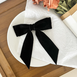 여성과 소녀를위한 패브릭 포니 테일 롱 리본 헤어 리본 헤어 리본 어린이를위한 학교 액세서리 도매 레드 벨벳 헤어 클립 - Product Image 4