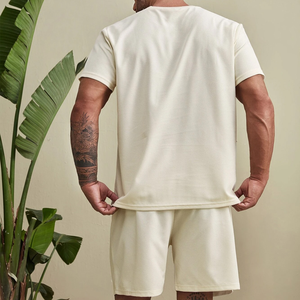 Conjunto de Camiseta de Cuello Redondo y Pantalones Cortos Deportivos para Hombre, Bordado Personalizado de Alta Calidad, Talla Grande, Verano, Dos Piezas - Product Image 2