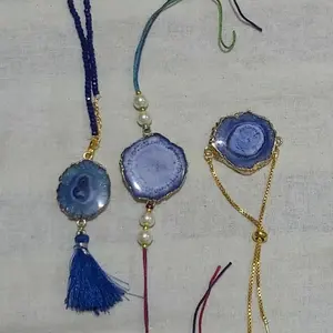 도매 새로운 디자인 마노 rakhi/마노 슬라이스 rakhi/reiki 치유의 돌: 팔찌: raksha bandhan rakhi: 크리스탈 공예: 마노: