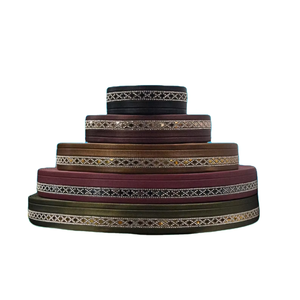 Sandales polyvalentes pour femmes avec découpes de poinçonnage de clous modernes et décor en cristal de verre idéal pour un usage quotidien ou un voyage 2025 - Product Image 1