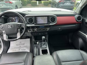 Toyota Tacoma SR5 d'occasion propre 2023 - Product Image 4