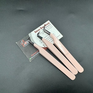 Pince à épiler professionnelle d'extension de cils Peach Nude Black Diamond Grip Pince à cils en acier inoxydable classique et Volume - Product Image 3