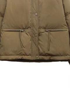 Chaqueta Acolchada Personalizada Color Caqui para Mujer, Chaqueta Corta Acolchada de Invierno con Cuello Alto, Relleno de Poliéster Cálido, Ropa de Abrigo de Moda, OEM Personalizado - Product Image 5